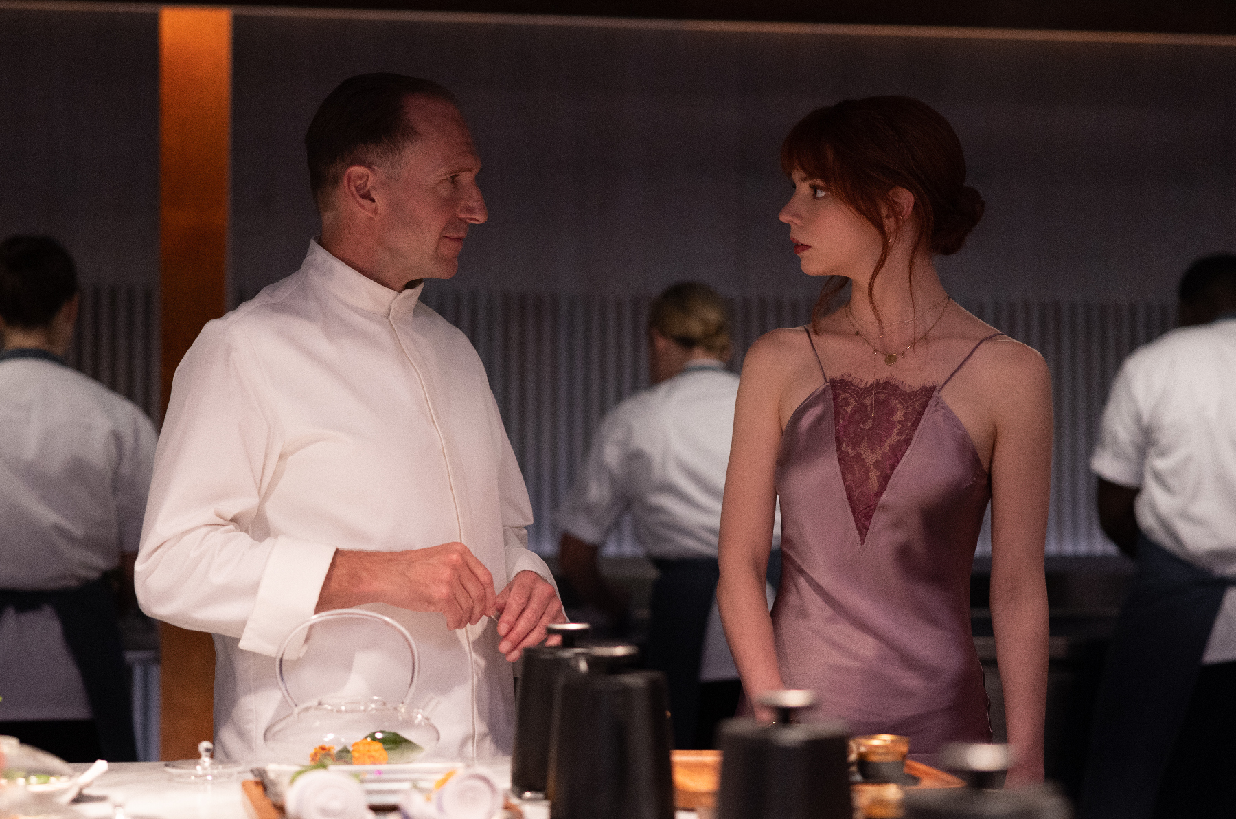 The Menu: Ralph Fiennes and Anya Taylor-Joy Serve Tasty Little Black Comedy | Den of Geek