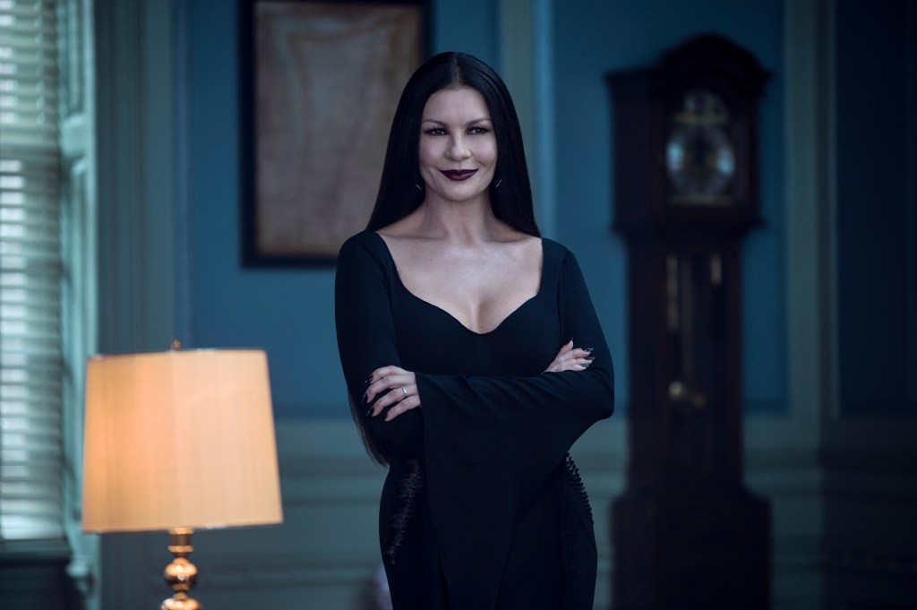 Wednesday. Catherine Zeta-Jones as Morticia Adams in episode 105 of Wednesday. Cr. Vlad Cioplea/Netflix © 2022