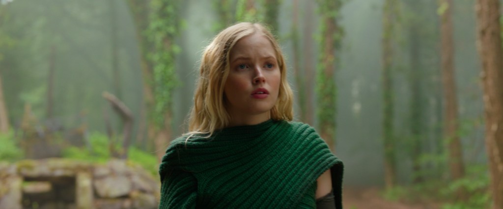 Dove (Ellie Bamber) in Lucasfilm's WILLOW exclusively on Disney+. ©2022 Lucasfilm Ltd. & TM. All Rights Reserved.
