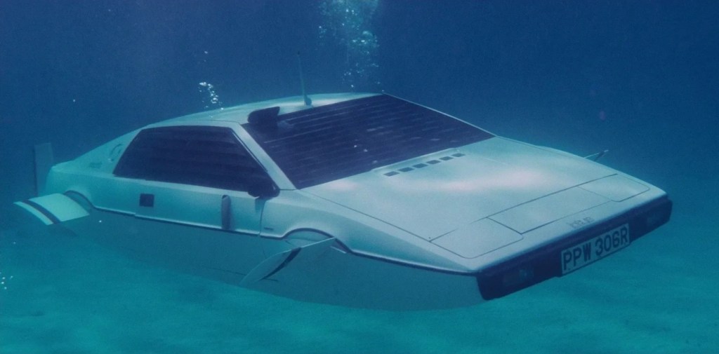 Lotus in The Spy Who Loved Me