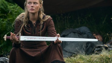 Vikings: Valhalla. Frida Gustavsson as Freydis Eriksdotter in episode 201 of Vikings: Valhalla. Cr. Bernard Walsh/Netflix © 2022