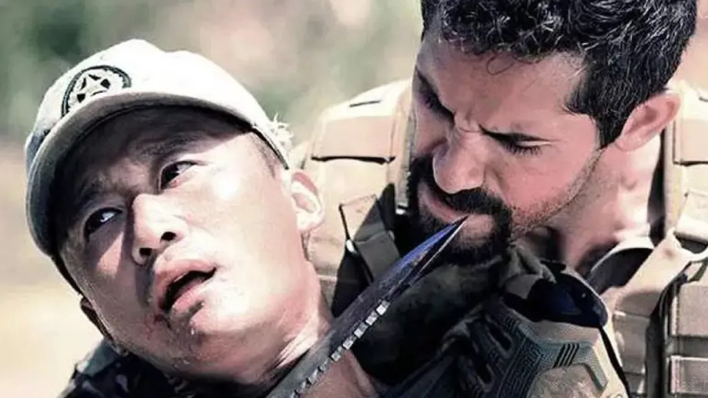 Scott Adkins with knife in Wolf Warrior