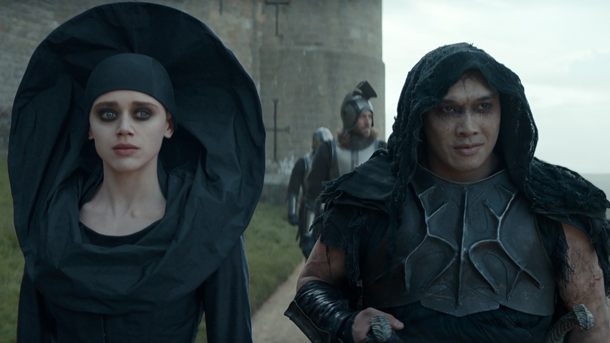 Daisy Head as Sofina and Jason Wong as Dralas in Dungeons & Dragons: Honor Among Thieves