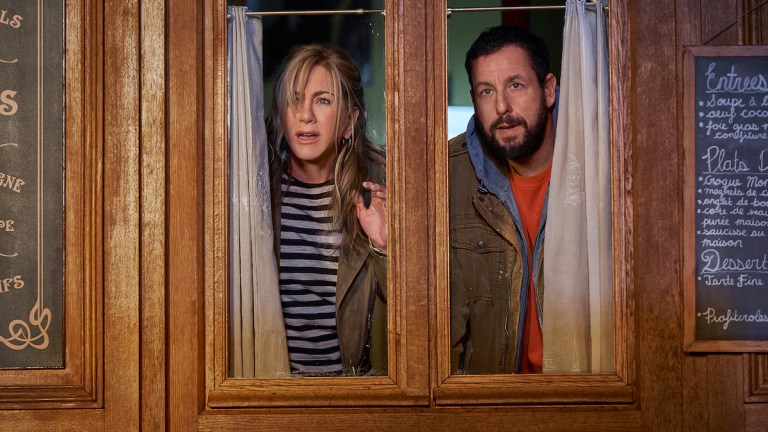 Jennifer Aniston and Adam Sandler in Murder Mystery 2