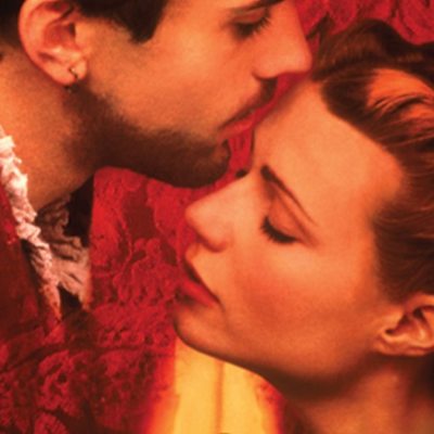 Joseph Fiennes and Gwyneth Paltrow in Shakespeare in Love