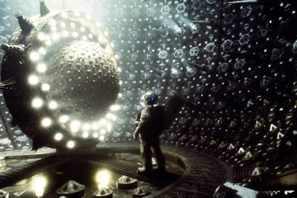 The design of ship in Event Horizon