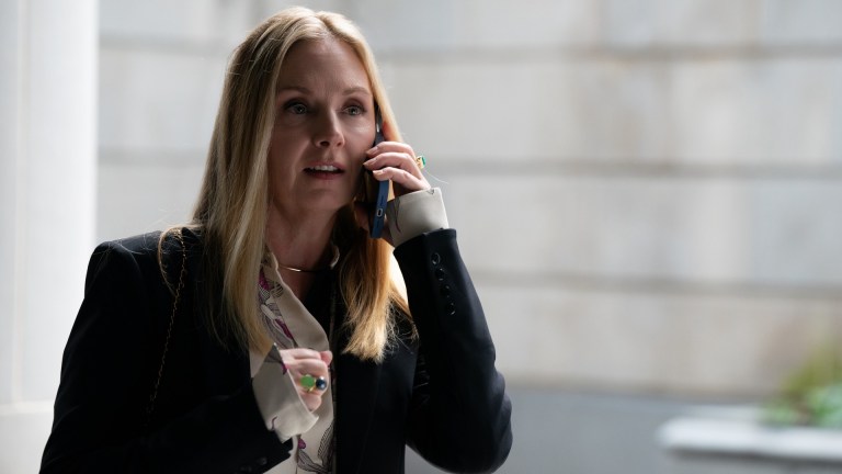 Sandi Furness (Hope Davis) on Succession season 4 episode 2.