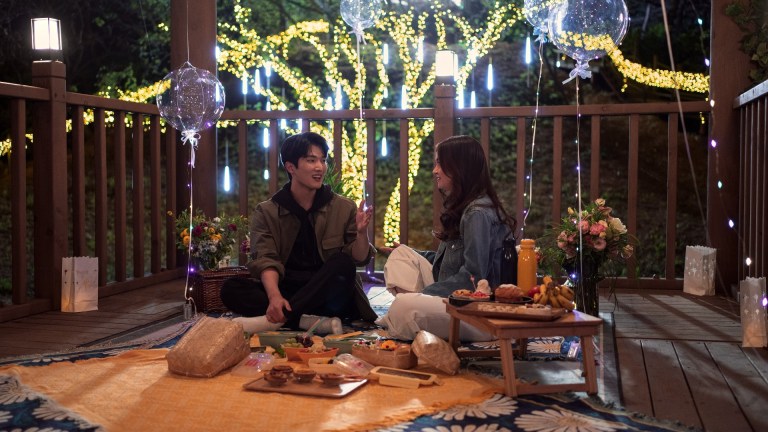 XO, Kitty. (L to R) Choi Min-yeong as Dae, Anna Cathcart as Kitty Song Covey in episode 108 of XO, Kitty.
