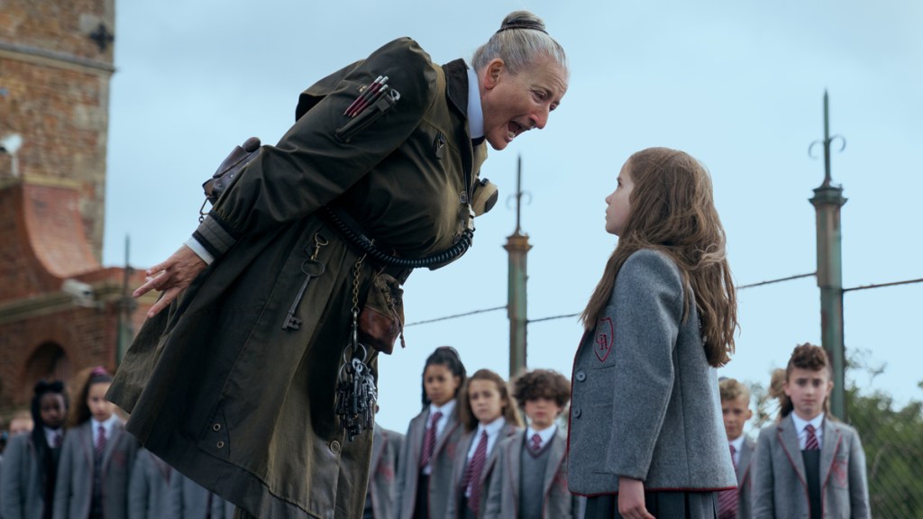 Emma Thompson and Alisha Weir in Matilda the Musical