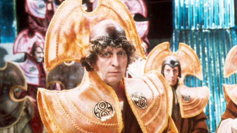 Tom Baker dressed as a Gallifreyan Time Lord in Doctor Who The Deadly Assassin
