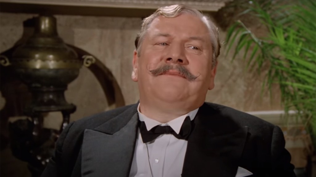 Peter Ustinov as Poirot screengrab
