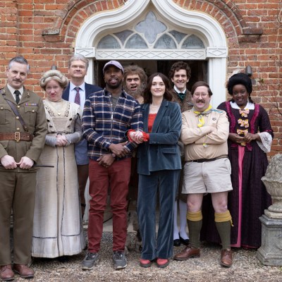 Captain (BEN WILLBOND), Lady Button (MARTHA HOWE-DOUGLAS), Julian (SIMON FARNABY), Mike (KIELL SMITH-BYNOE), Robin (LARRY RICKARD), Alison (CHARLOTTE RITCHIE), Thomas Thorne (MAT BAYNTON), Pat (JIM HOWICK), Kitty (LOLLY ADEFOPE)