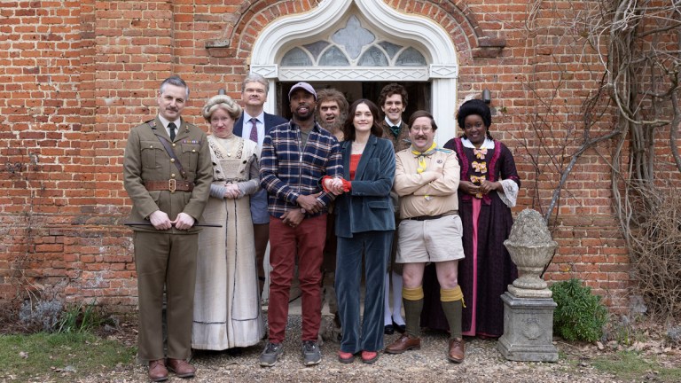 Captain (BEN WILLBOND), Lady Button (MARTHA HOWE-DOUGLAS), Julian (SIMON FARNABY), Mike (KIELL SMITH-BYNOE), Robin (LARRY RICKARD), Alison (CHARLOTTE RITCHIE), Thomas Thorne (MAT BAYNTON), Pat (JIM HOWICK), Kitty (LOLLY ADEFOPE)