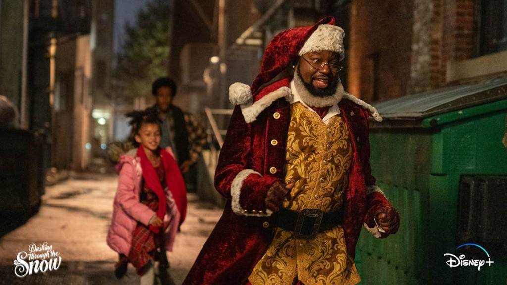 Lil Rey Howery in Dashing Through the Snow