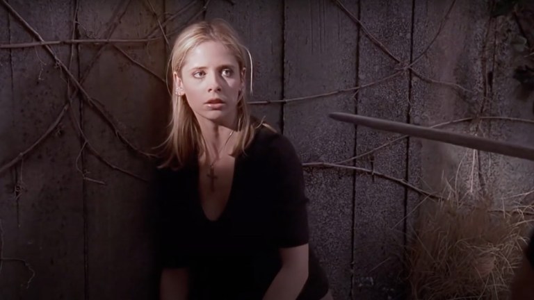 Buffy (Sarah Michelle Gellar) in Buffy the Vampire Slayer season 2.