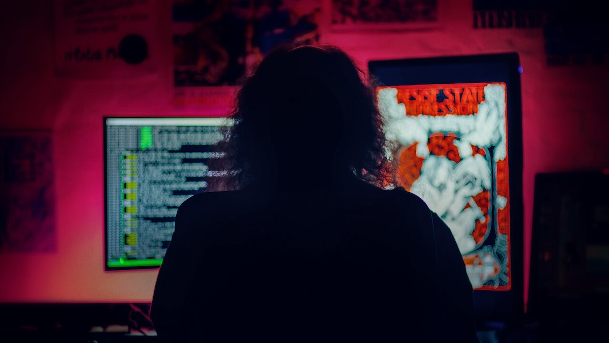 The Antisocial Network: Memes to Mayhem Resurrects the Rot of Millennial Online Culture | Den of Geek