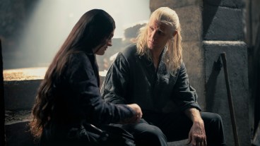 Alys Rivers (Gayle Rankin) and Daemon Targaryen (Matt Smith) on House of the Dragon season 2.