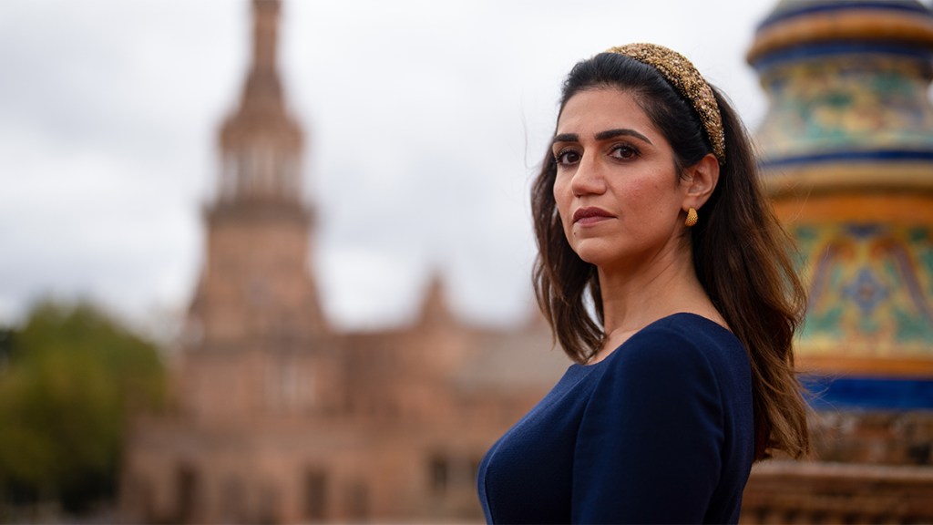 Leila Farzad as Ari in Netflix series KAOS