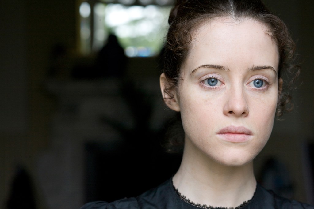 Amy Dorrit (CLAIRE FOY)
