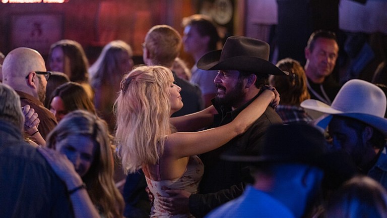 Beth and Rip dance at a dive bar in Yellowstone season 5