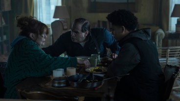 Deirdre O’Connell, Colin Farrell, Rhenzy Feliz on The Penguin episode 6.