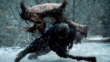 AMERICAN PRIMEVAL. Taylor Kitsch as Isaac in Episode 101 of American Primeval.