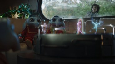 Neel’s siblings and Wim (Rav Cabot Conyers) in Lucasfilm’s STAR WARS: SKELETON CREW