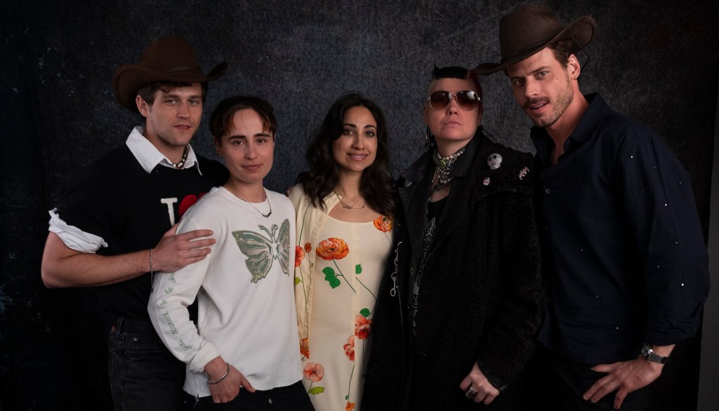 Cast of Fucktoys