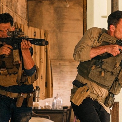 Jon Bernthal and Ben Affleck in The Accountant 2