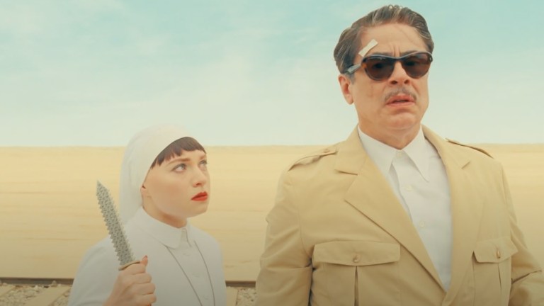 Benicio del Toro in The Phoenician Scheme Review