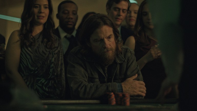 Black Rabbit. Jason Bateman as Vince in episode 102 of Black Rabbit. Cr. Courtesy of Netflix © 2025