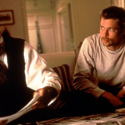 Morgan Freeman and Brad Pitt in Seven