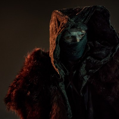 FRANKENSTEIN. Jacob Elordi as The Creature in Frankenstein. Cr. Ken Woroner/Netflix © 2025.