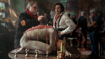 Guillermo del Toro and Oscar Isaac on Frankenstein set