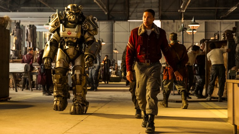 Aaron Moten as Maximus in Fallout season 2.