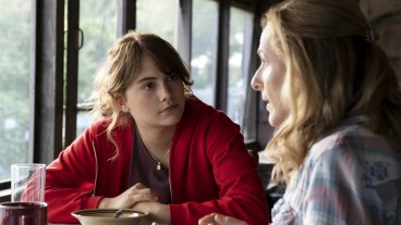 Emilia Jones and Marlee Matlin in “CODA,” now streaming on Apple TV.