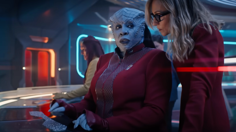 Gina Yashere and Holly Hunter in Star Trek: Starfleet Cademy