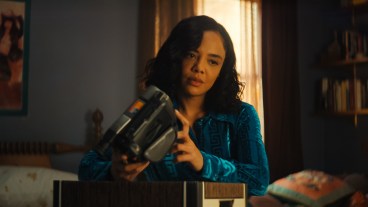 His & Hers. Tessa Thompson as Anna in Episode #101 of His & Hers. Cr. Courtesy of Netflix © 2025