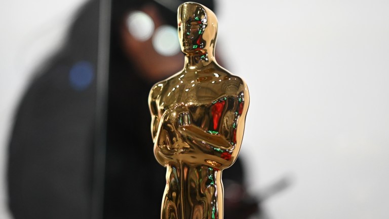 Oscars Statuette in Ukraine