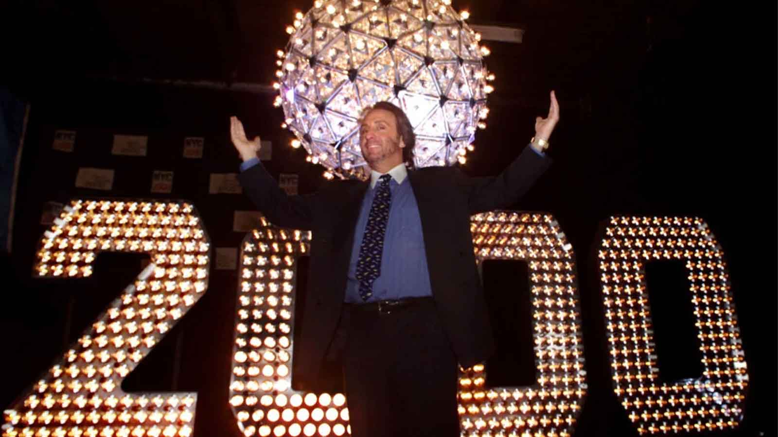 denofgeek.com - Leandro Beroldo - 15 Cultural Moments That Felt Huge, But Now Mean Nothing