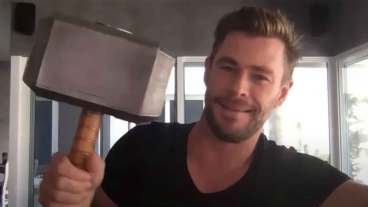 10 Actors Who Stole Desirable Merch from On Set