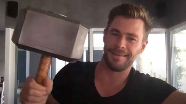 10 Actors Who Stole Desirable Merch from On Set