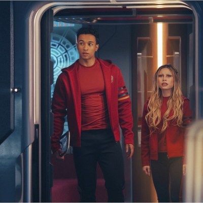 L-R: Sandro Rosta as Caleb and Bella Shepard as Genesis in season 1, episode 7, of Star Trek: Starfleet Academy streaming on Paramount+. Photo Credit: Brooke Palmer/Paramount+