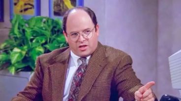 10 Sitcom Characters That Dressed Surprisingly Well