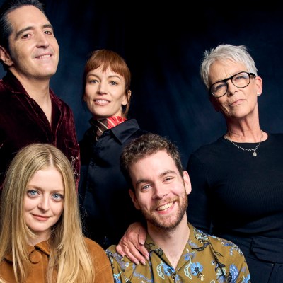 Britt Lower, Jamie Lee Curtis, Anna Baryshnikov, David Dastmalchian, and director Rusell Goldman in Den of Geek studio at SXSW 2026.