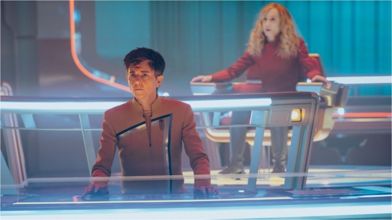 Tig Notaro and Holly Hunter in Star Trek Starfleet Academy 3005h Night