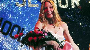 20 ’70s Horror Movies That Still Feel Uncomfortable Today