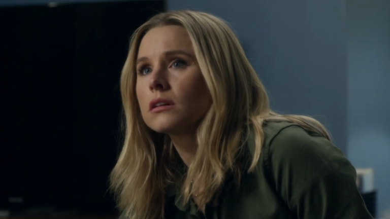 Kristen Bell in Veronica Mars Season 4
