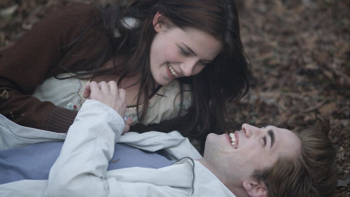 15 Times a Movie Treated Stalking Like Romance