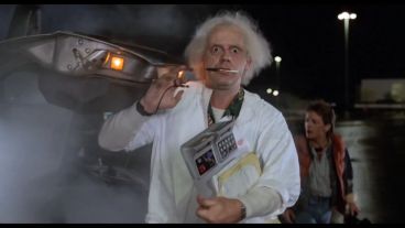 17 Behind-the-Scenes Movie Moments More Memorable Than the Films Themselves